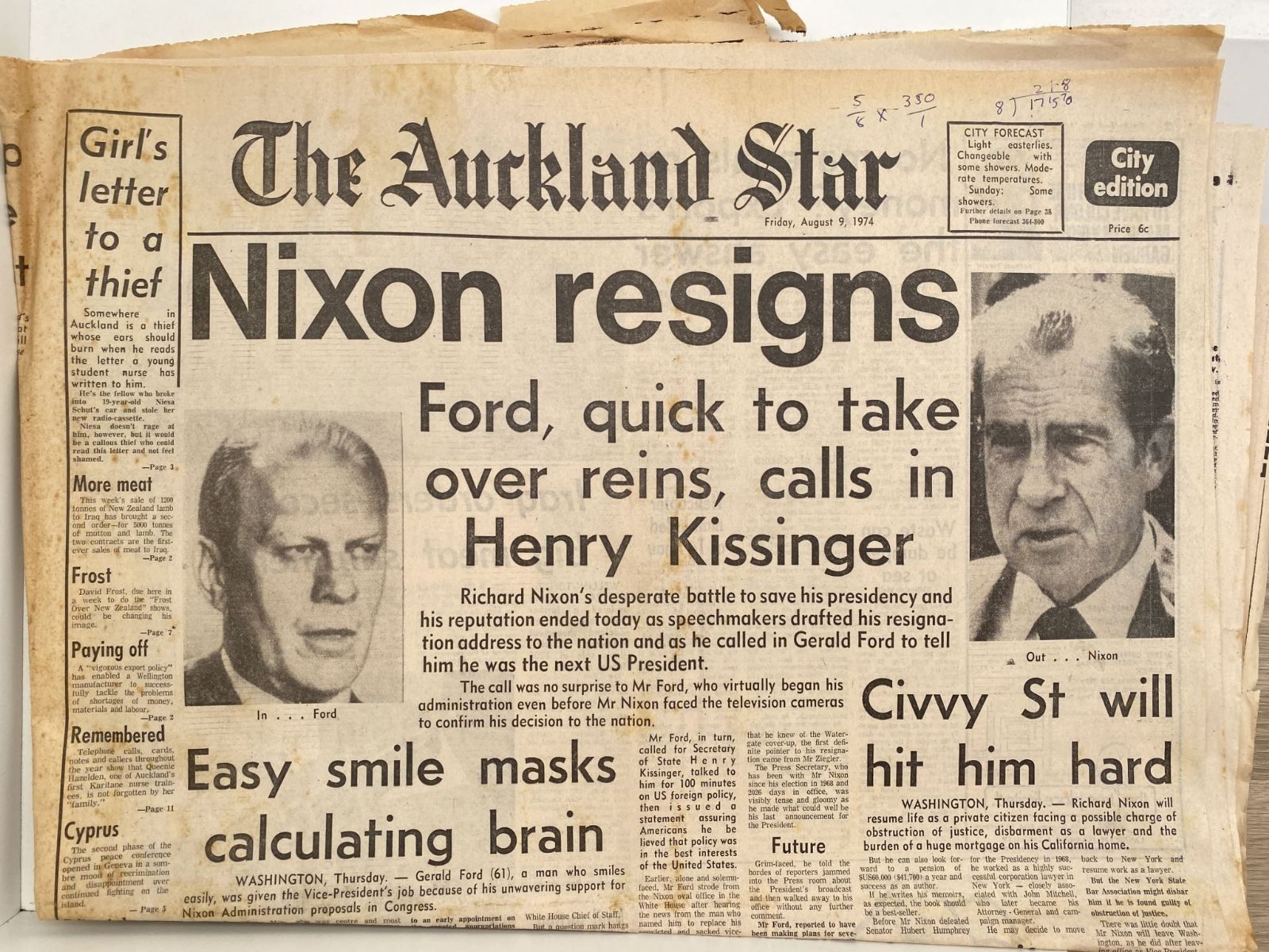 OLD NEWSPAPER: The Auckland Star, 9th August 1974 - Richard Nixon resigns
