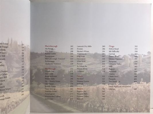 100 GREAT NEW ZEALAND WINERIES