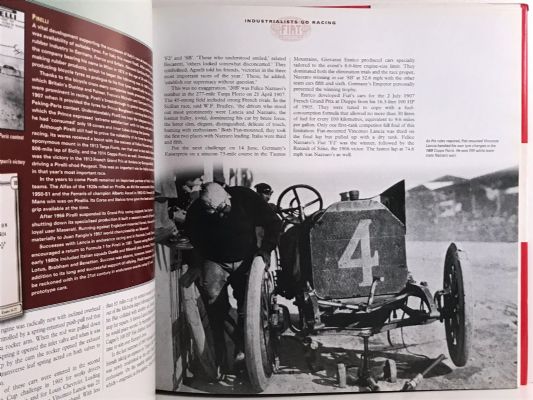 ITALIAN RACING RED: Drivers, Cars and Triumphs of Italian Motor Racing
