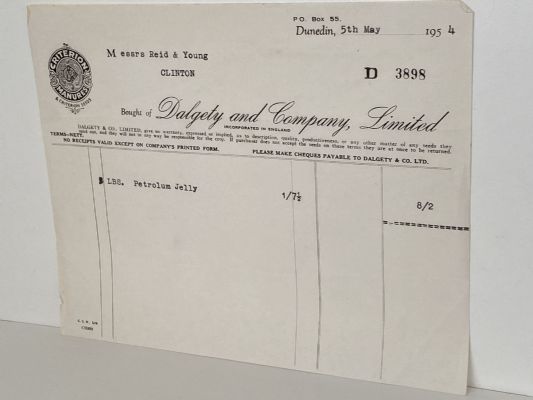 VINTAGE INVOICE: Dalgety & Company Limited, Dunedin - Merchants 1954