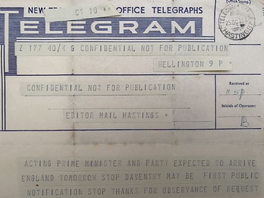 VINTAGE NEW ZEALAND POST OFFICE TELEGRAM - 25 October 1939 
