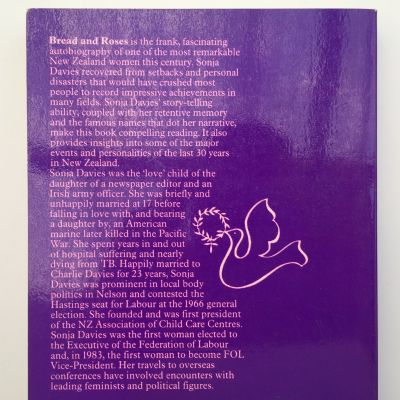 BREAD AND ROSES : Sonja Davies Her Story