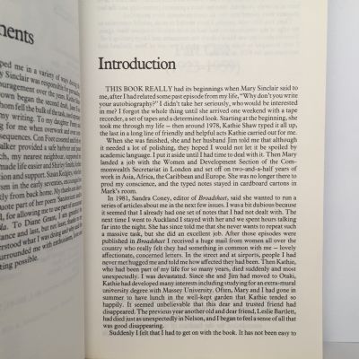BREAD AND ROSES : Sonja Davies Her Story