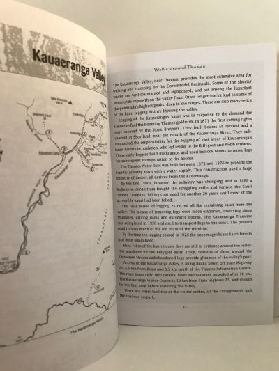DAY WALKS OF THE COROMANDEL: Over 50 Walks With Maps and Photographs