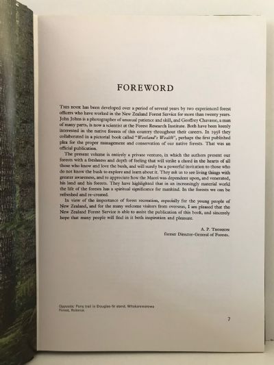 THE FOREST WORLD OF NEW ZEALAND: Realm of Tane-Mahuta