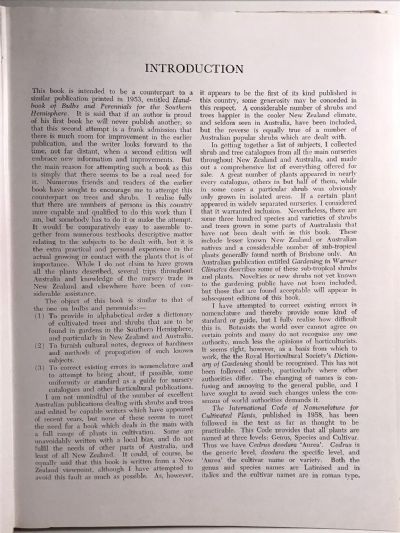 HANDBOOK OF TREES AND SHRUBS: For the Southern Hemisphere