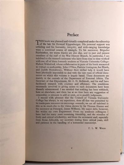 THE NEW ZEALAND PEOPLE AT WAR: Political and Internal Affairs