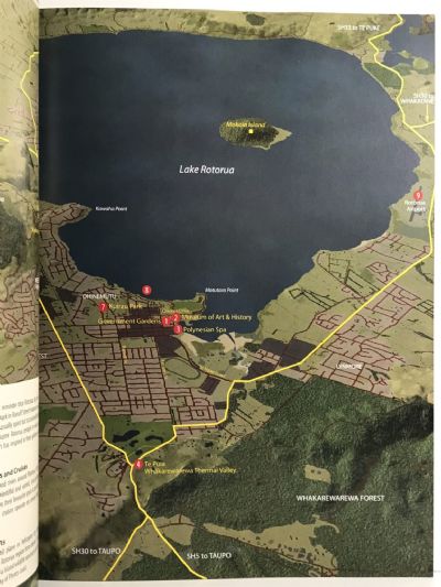 TRAVELLING NEW ZEALAND: A Guide to 45 Top Visitor Destinations