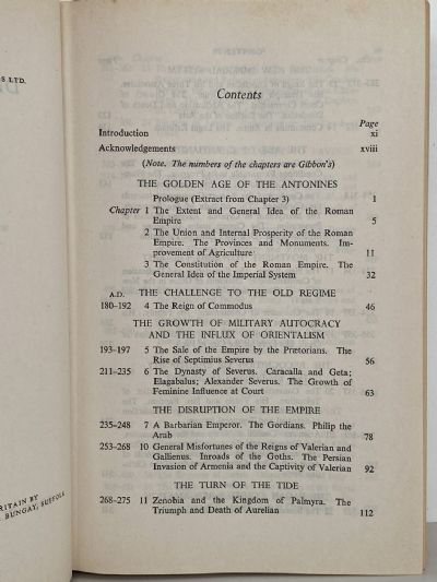 THE DECLINE AND FALL OF THE ROMAN EMPIRE: A One-Volume Abridgement