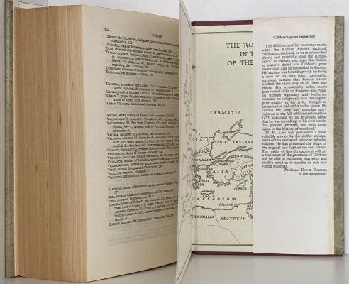 THE DECLINE AND FALL OF THE ROMAN EMPIRE: A One-Volume Abridgement