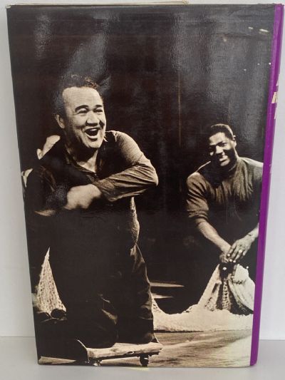 MOST HAPPY FELLA: Biography of Inia Te Wiata