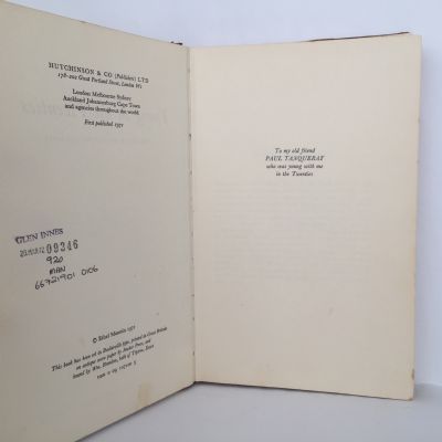 Young in the Twenties : A chapter of autobiography