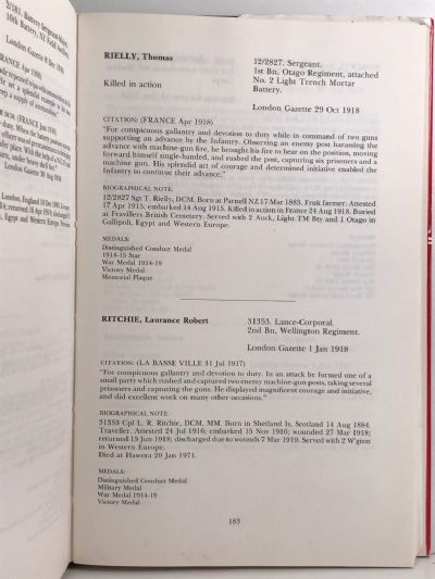 THE COMPLETE N.Z. DISTINGUISHED CONDUCT MEDAL