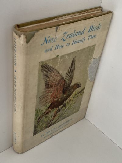 NEW ZEALAND BIRDS and How to Identify Them