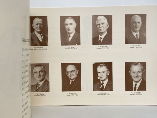 AA 75TH ANNIVERSARY LOG BOOK: A History of the Automobile Association in Wanganui 1911-1986