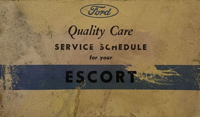 FORD ESCORT: Owner Service Schedule Handbook 1975