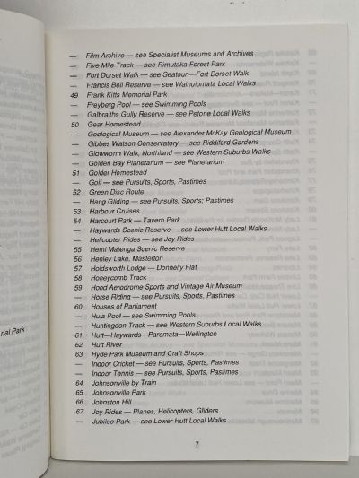 AROUND AND ABOUT WELLINGTON: Revised 5th edition