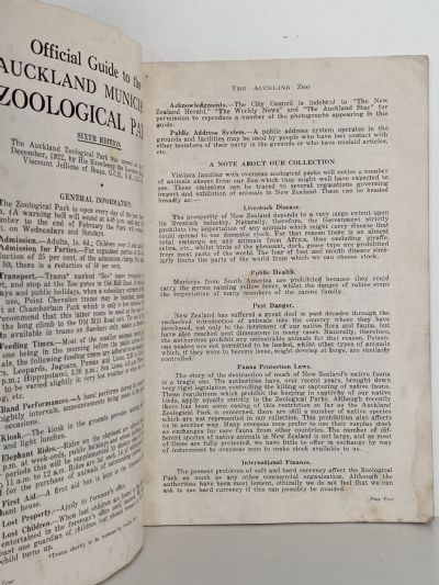 ZOOLOGICAL PARK: The Auckland City Council Official Guide 1953