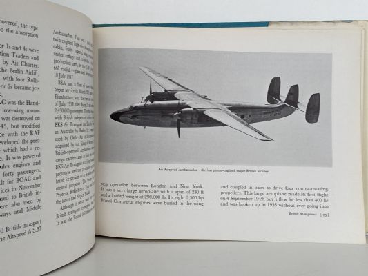 THE WORLD'S AIRLINERS