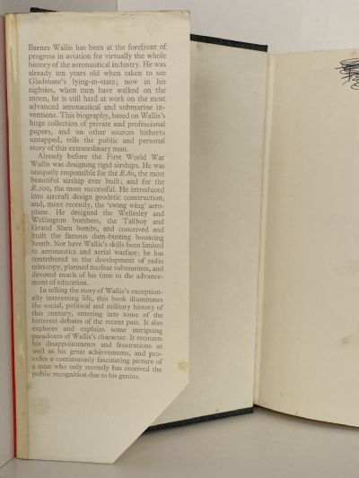 BARNES WALLIS: A Biography