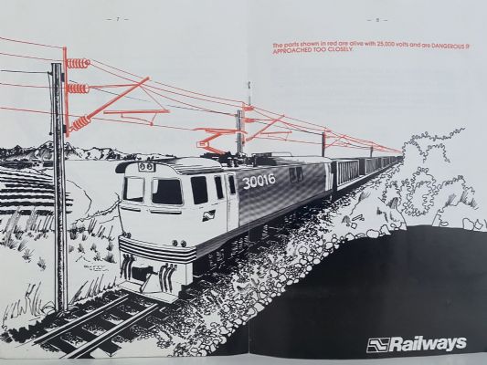 NZ RAILWAYS BULLETIN No.1 - Electrification of the North Island Main Truck 1985