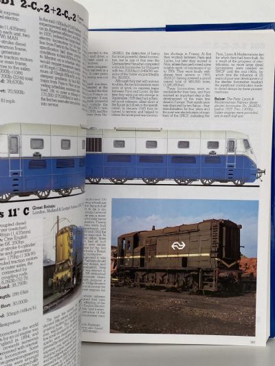 THE GREAT BOOK OF TRAINS