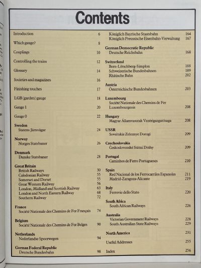 THE WORLD GUIDE TO MODEL TRAINS