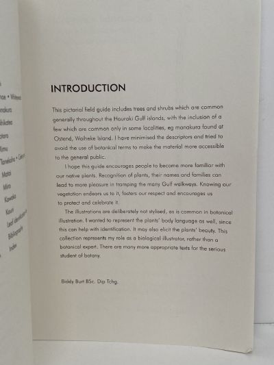 NATIVE TREES AND SHRUBS OF THE HAURAKI GULF ISLANDS