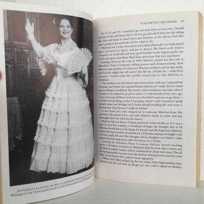 VIVA MALVINA! The lives of Dame Malvina Major