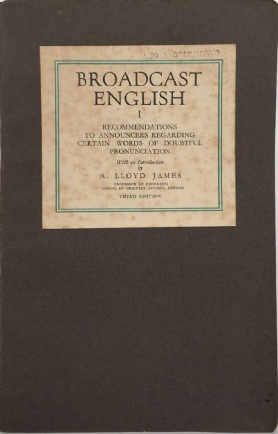 BROADCAST ENGLISH: 4 Books I, II, IV, V