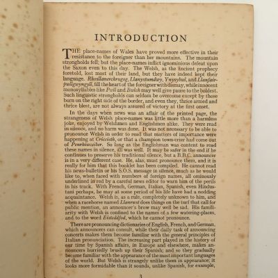 BROADCAST ENGLISH: 4 Books I, II, IV, V