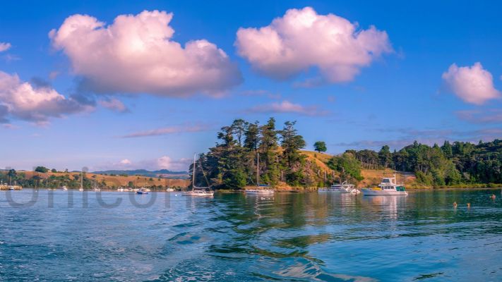 WALL PRINT: Departing Sandspit