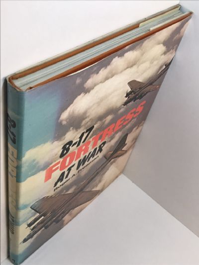 B-17 FORTRESS AT WAR