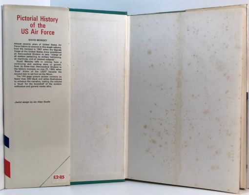 PICTORIAL HISTORY OF THE USAF