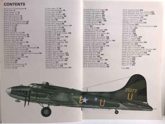 AMERICAN AIRCRAFT OF WORLD WAR II: The Hamlyn Concise Guide