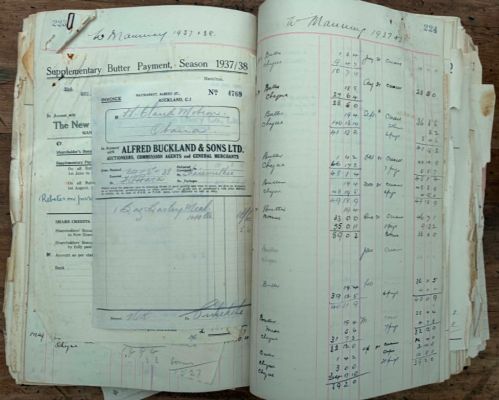 OLD FARM LEDGER BOOK 1925 - 1950s