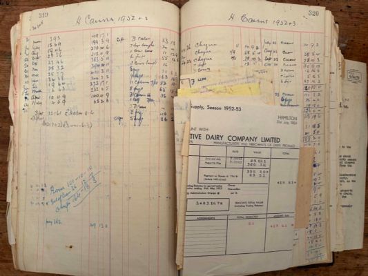 OLD FARM LEDGER BOOK 1925 - 1950s