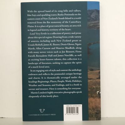 Land Very  Fertile : Banks Peninsula in Poetry and Prose