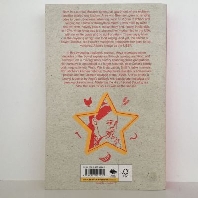 Mastering the Art of Soviet Cooking : A Memoir of Food and Longing 
