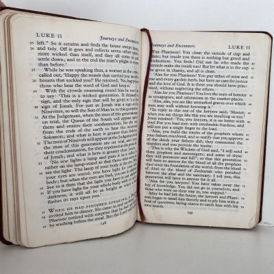The New English Bible: New Testament