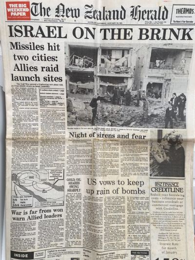 OLD NEWSPAPER: The New Zealand Herald, 19 January 1991 - Gulf War / Desert Storm