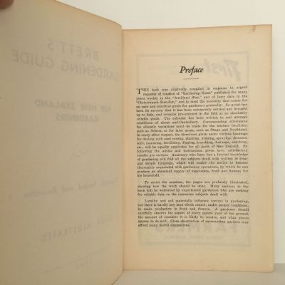 BRETT'S GARDENING GUIDE: 1946 New Revised Edition