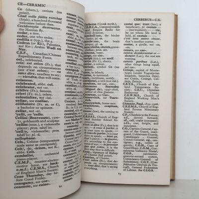 AUTHORS' AND PRINTERS' DICTIONARY: Guide For Authors, Editors