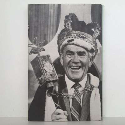THE FOOTBALLER WHO LAUGHED