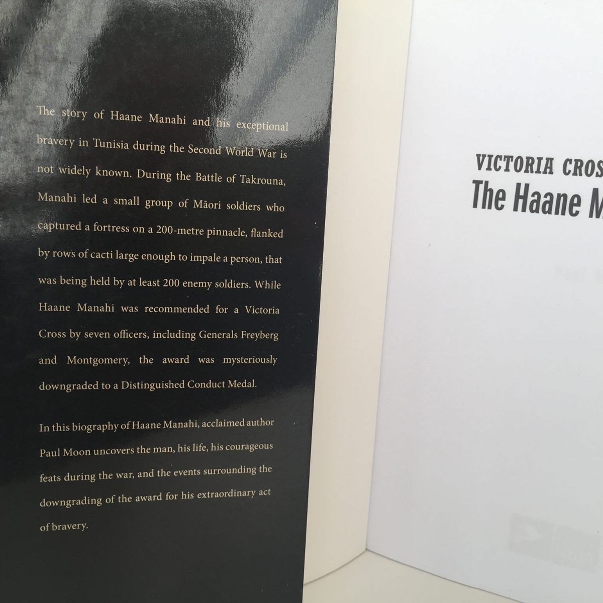 VICTORIA CROSS AT TAKROUNA: The Haane Manahi Story