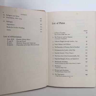 THE CENTURY OF REVOLUTION 1603-1714: A History of England
