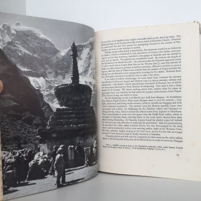 THE MOUNTAIN WORLD: Everest 1952
