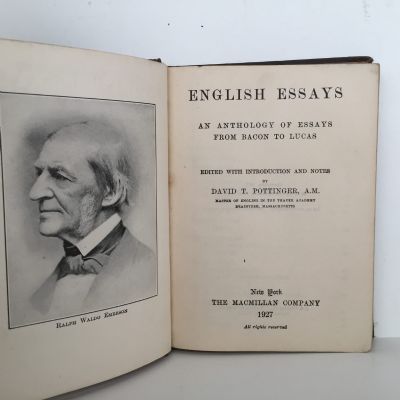 ENGLISH ESSAYS: An anthology of essays from Bacon to Lucas