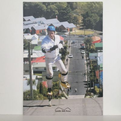 THE STEEPEST STREET IN THE WORLD: Baldwin Street, Dunedin, New Zealand