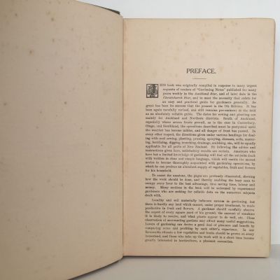 BRETT'S GARDENING GUIDE 1939: Revised Edition